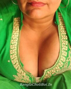 শ্রাবণীদির মা সুমিতা জেঠিমা কে চোদা - 2