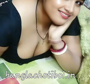 পাড়ার ডবকা বৌদিকে চোদার কামনা - ২