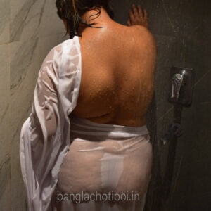 আমার সেক্সি আম্মুর ভালোবাসা - ৩